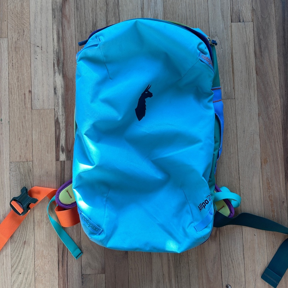 Cotopaxi Allpa 28L - Del Dia in Marine Blue